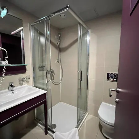 Szent Gellert Ξενοδοχείο Székesfehérvár