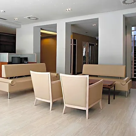 Szent Gellert 3* Székesfehérvár