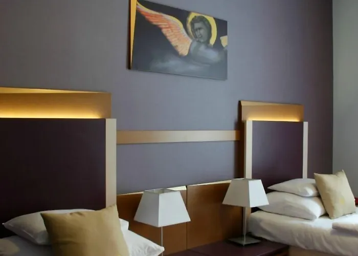 מלון Szent Gellert 3*