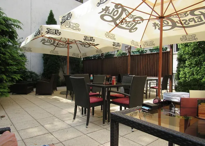 Szent Gellert מלון Székesfehérvár